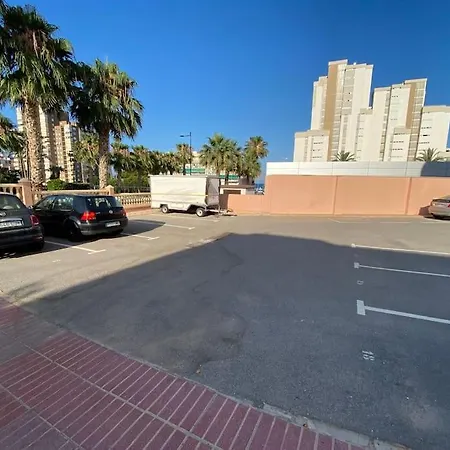 2 Bed Near The With Pool
